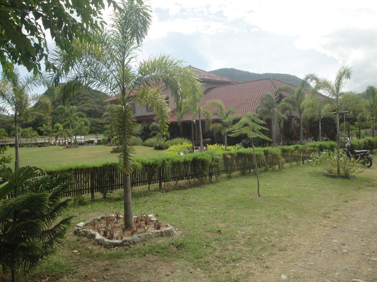 Villa Surga Sumbawa Sekongkang Exterior foto